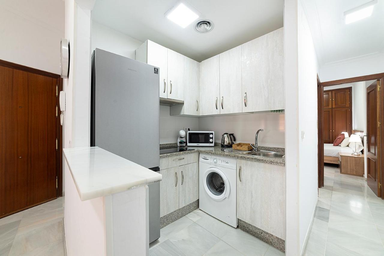 Alohamundi Feria Apartment Севиля Екстериор снимка