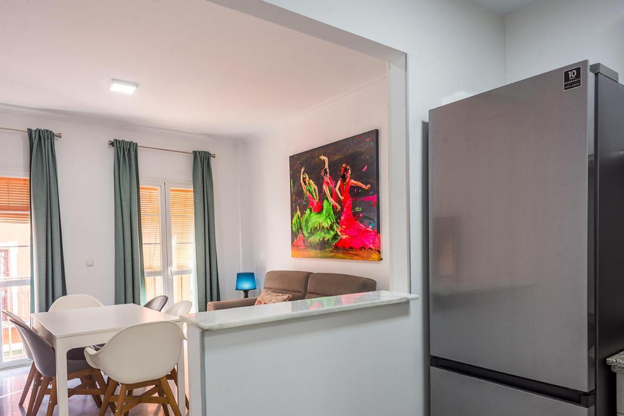 Alohamundi Feria Apartment Севиля Екстериор снимка