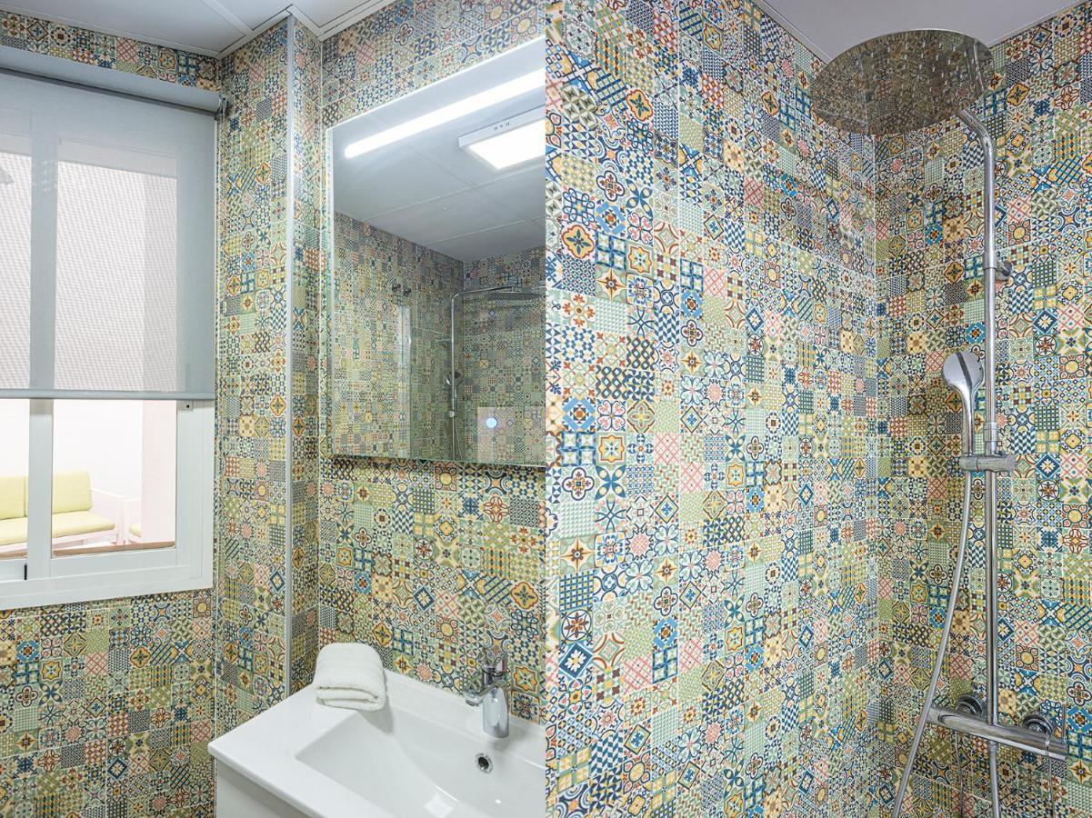 Alohamundi Feria Apartment Севиля Екстериор снимка