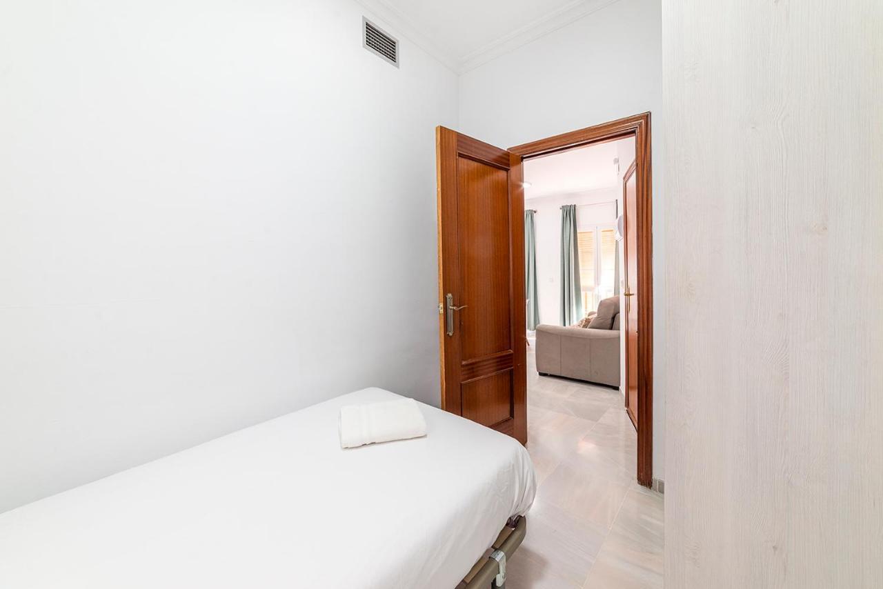 Alohamundi Feria Apartment Севиля Екстериор снимка