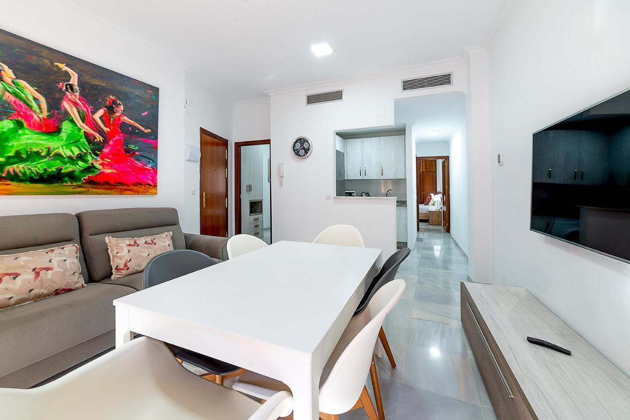 Alohamundi Feria Apartment Севиля Екстериор снимка